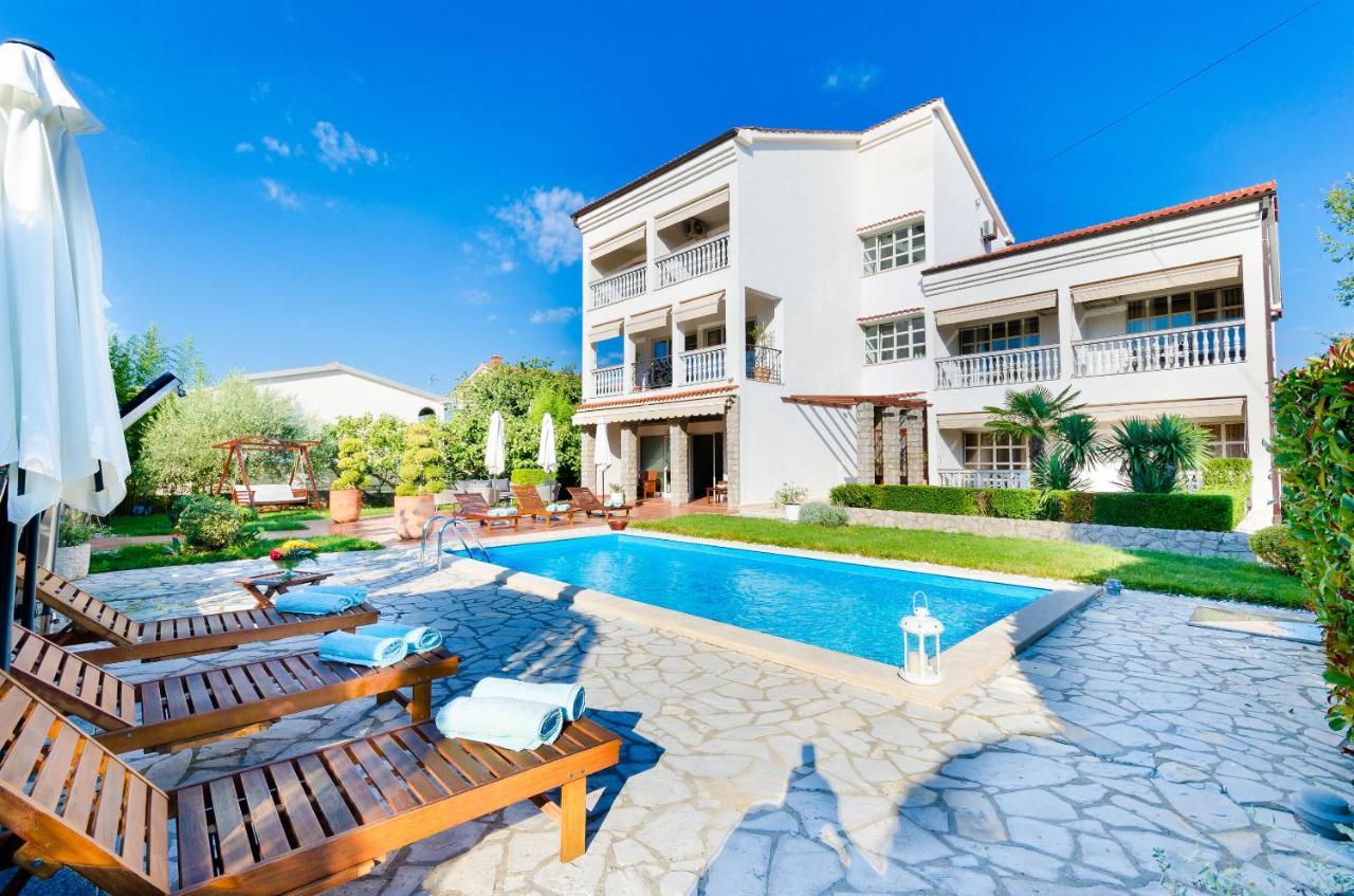 Apartments Sinisa マリンスカ エクステリア 写真