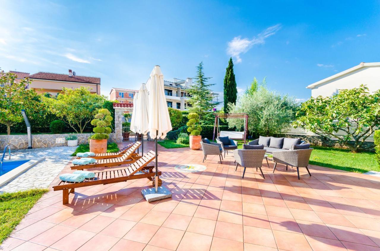 Apartments Sinisa マリンスカ エクステリア 写真