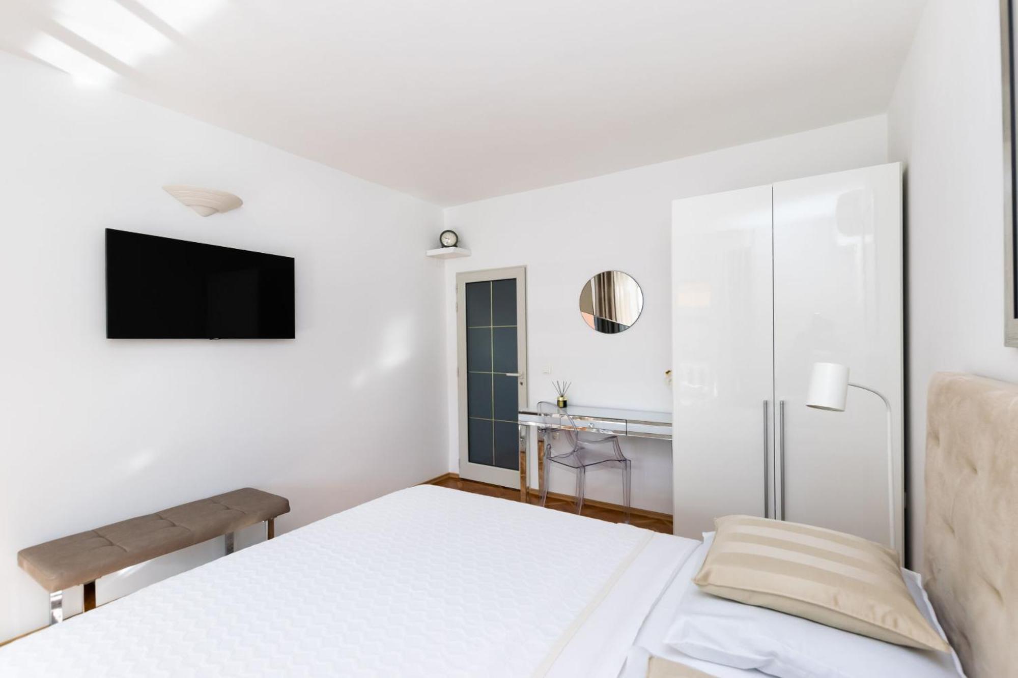 Apartments Sinisa マリンスカ エクステリア 写真